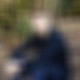 Member 2439216122, 19 years old