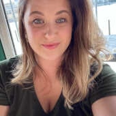 loves17 - milf dating , RI