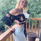 Grace - milf dating Oakland Milfs, CA